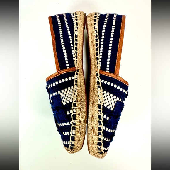 Tory Burch Shaw Espadrille Raffia Shoes Blue and Tan Size 8.5 - Picture 10 of 13